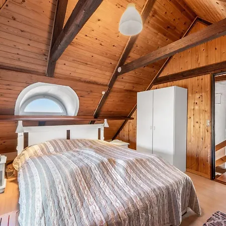 Trugot - 450m To The Fjord By Interhome Feriehus *